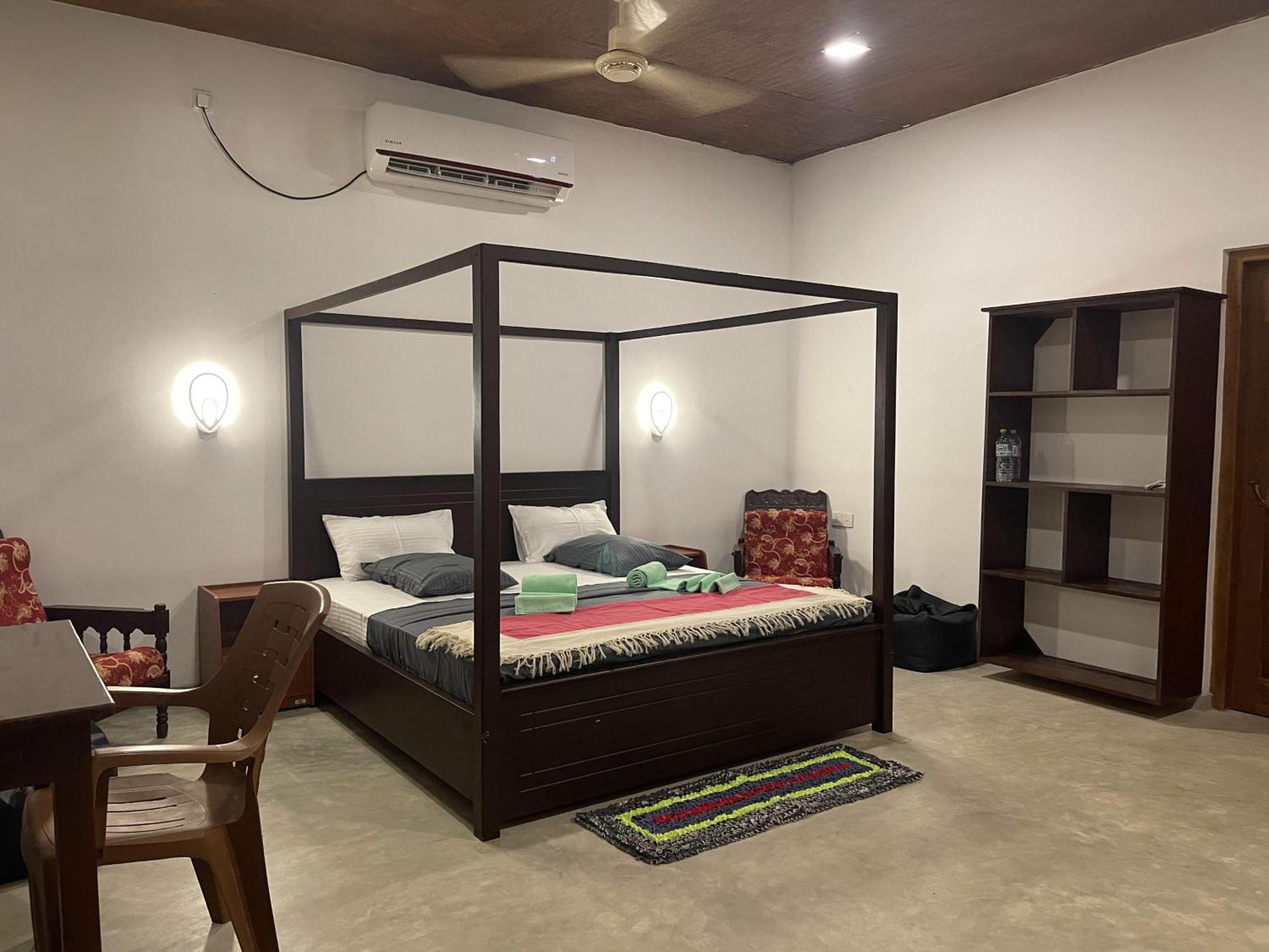 Albergue Coconut Hill Arugam Bay Exterior foto