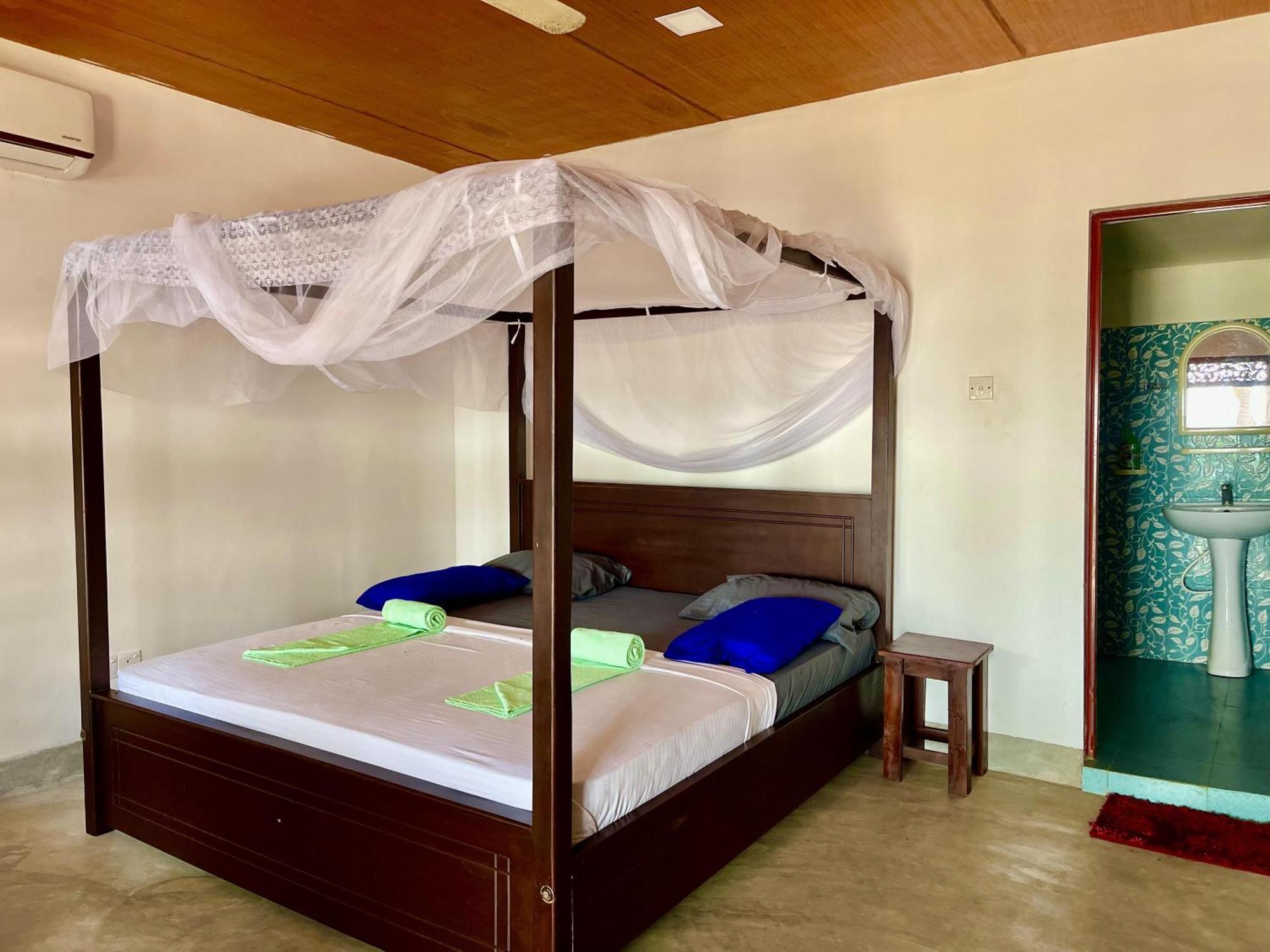 Albergue Coconut Hill Arugam Bay Exterior foto