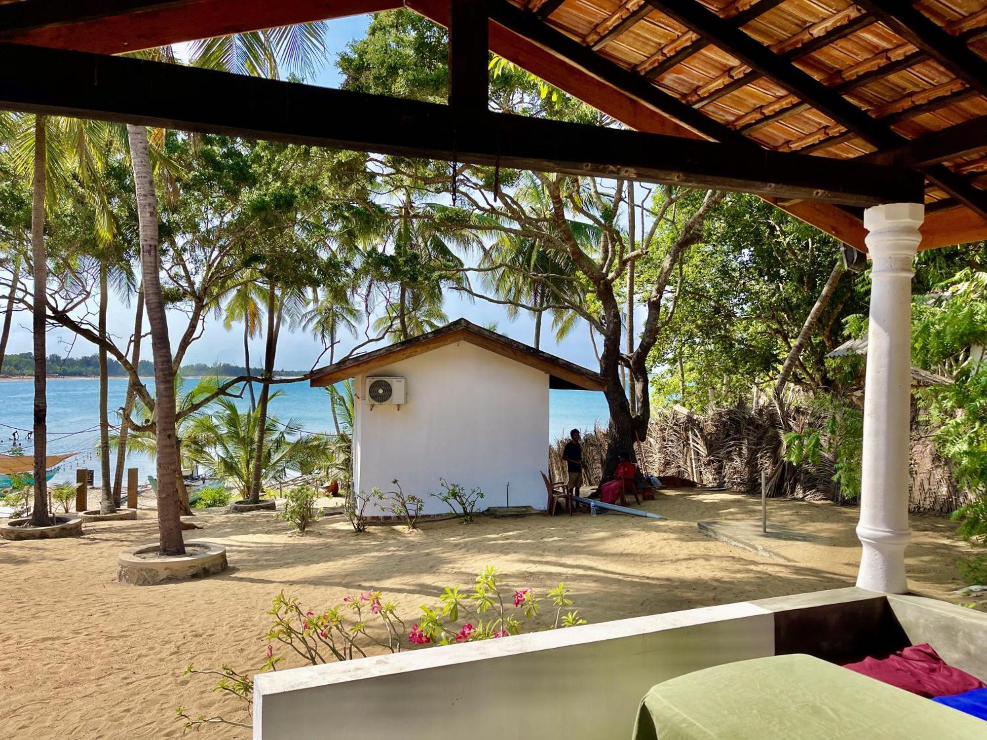 Albergue Coconut Hill Arugam Bay Exterior foto